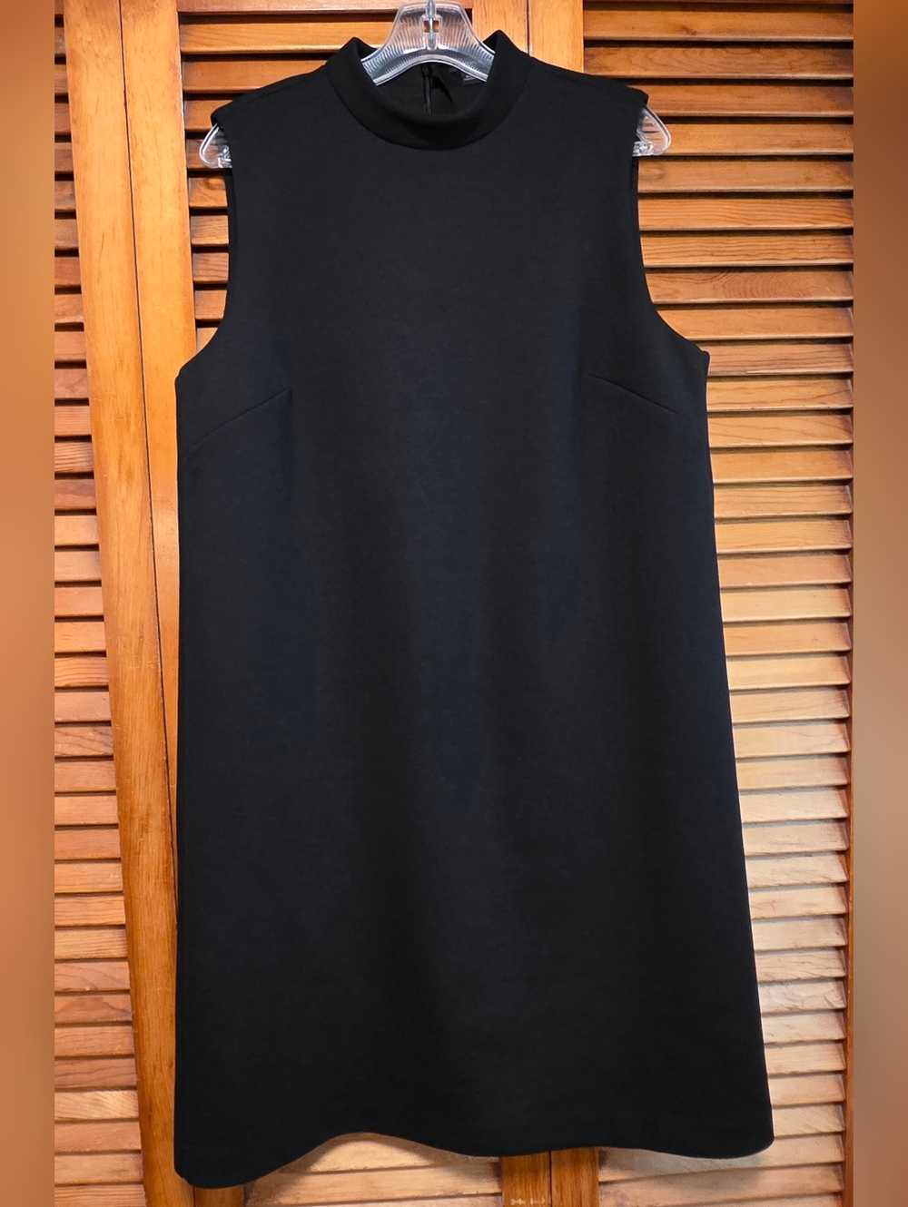 Ann Taylor Sleeveless Mock Neck Shift Dress Double Knit Black Womens Size 16